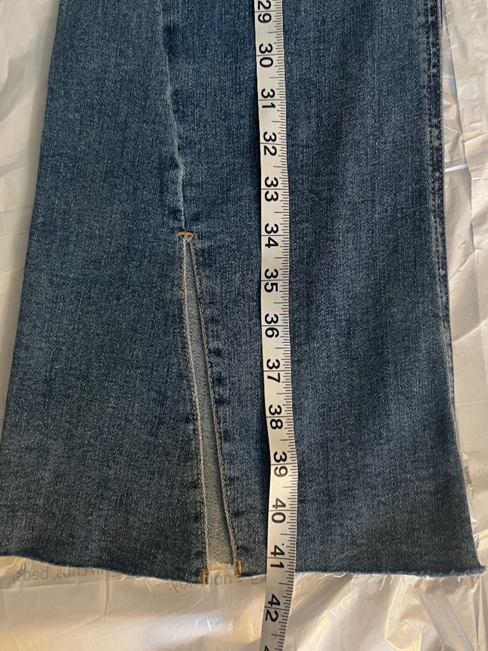 Urban Revivo Flared Slit Hem Jeans in Blue Size12 Like New (Worn Just Once) - Picture 6 of 16